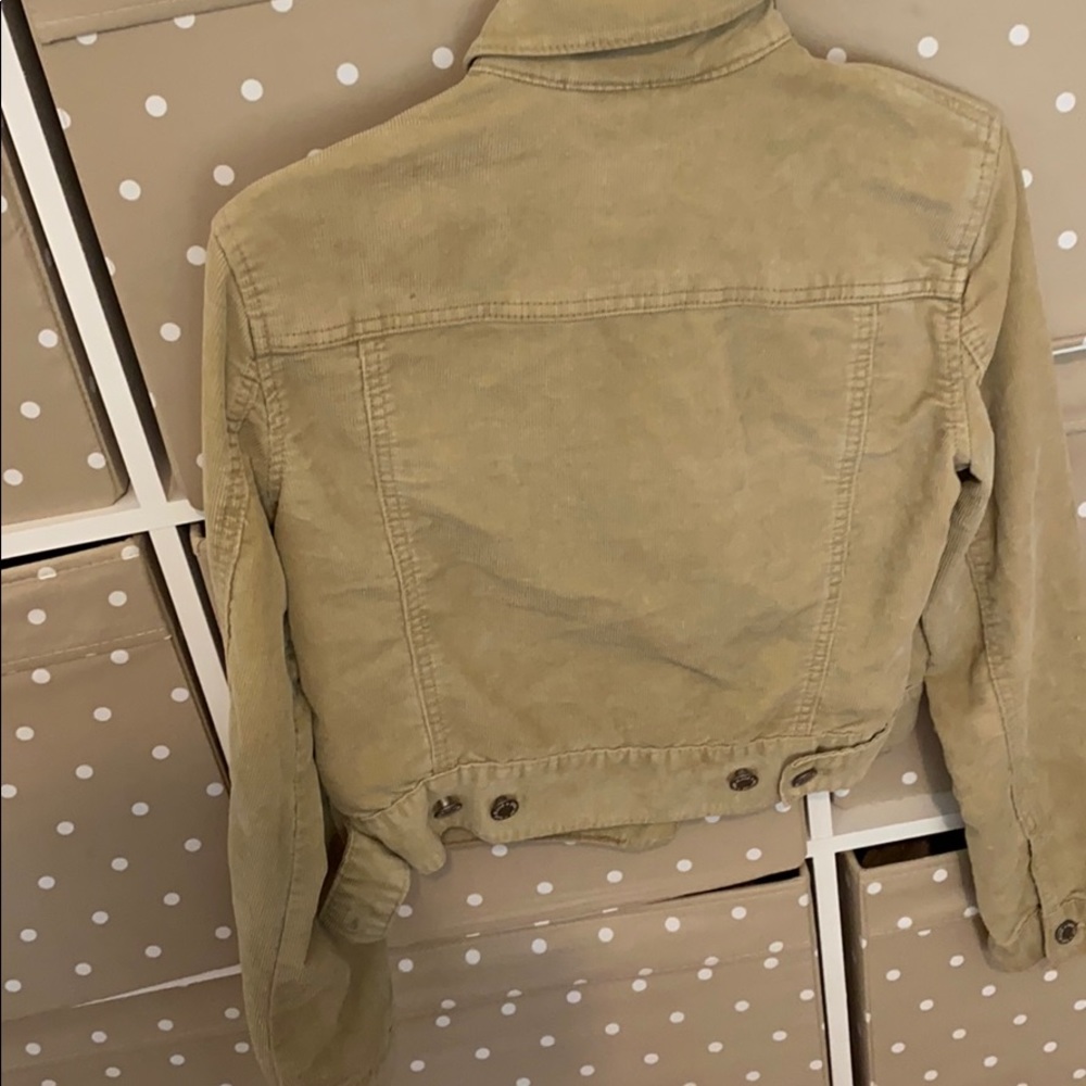 Cropped jacket - Picture 2 of 2